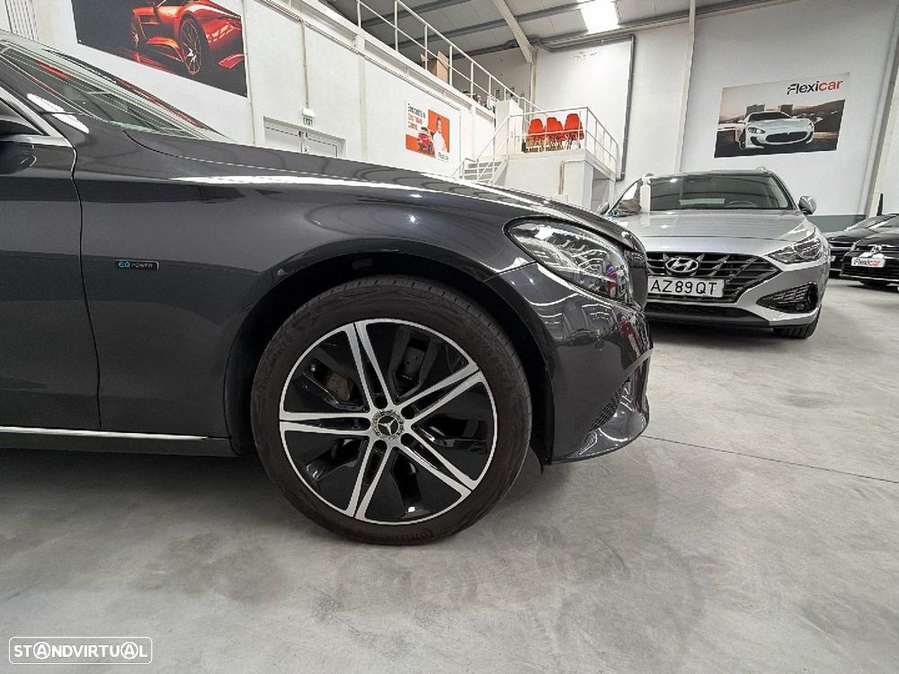 Mercedes-Benz C 300 - 25