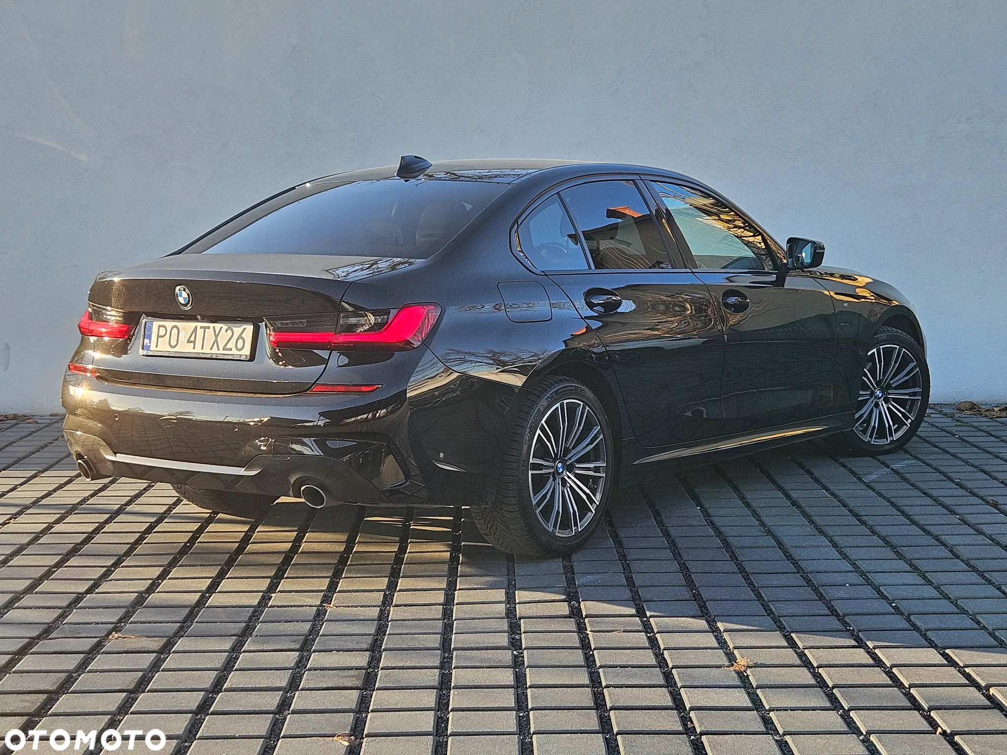 BMW Seria 3 318d M Sport - 8