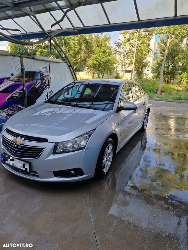 Chevrolet Cruze 1.6 LS Plus G2 - 1