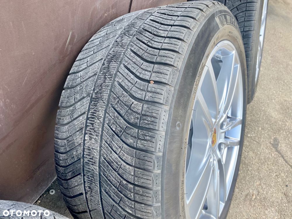 Felgi 20" Porsche (OE) 9Y0, opony Michelin Pilot Alpin 5 SUV - Kompletne koła zimowe od Porsche Cayenne III 9YA/9YB '18 - 6