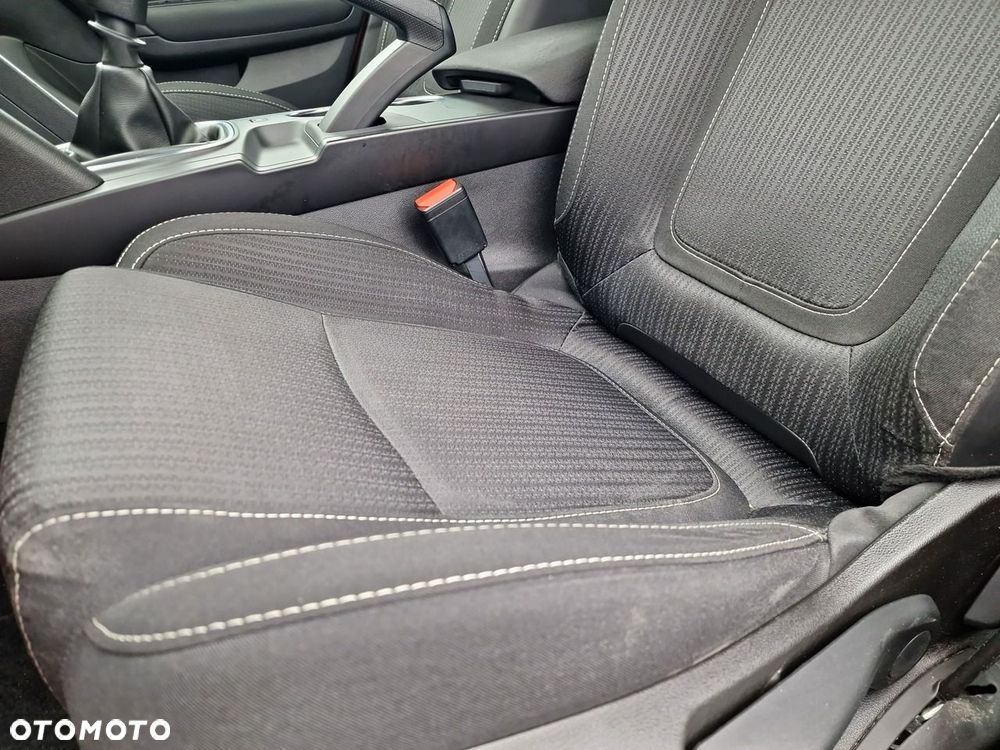 Renault Megane 1.6 SCe Business - 18