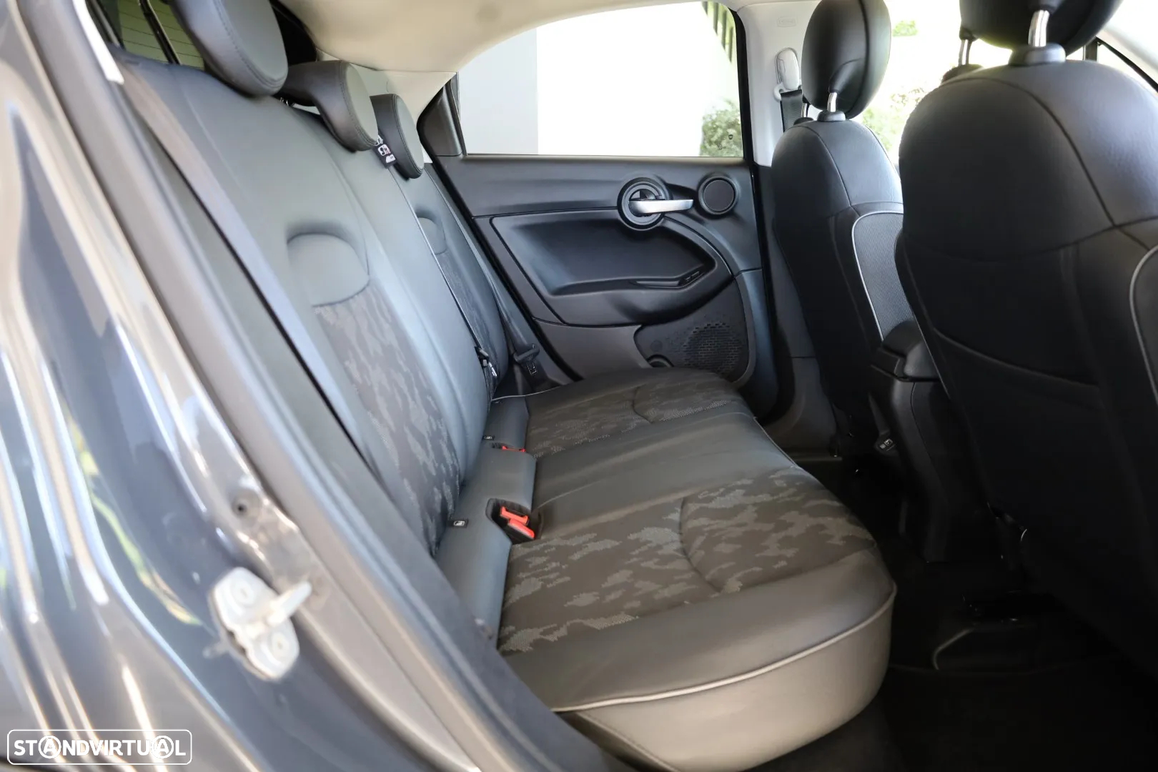 Fiat 500X 1.3 MJ City Cross - 44