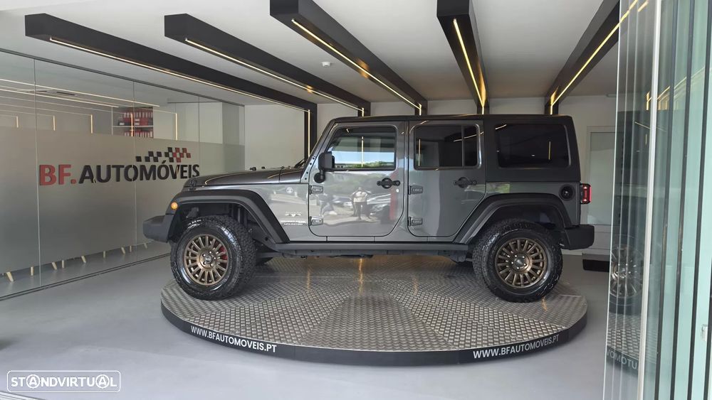 Jeep Wrangler Unlimited 2.8 CRD Sahara AT - 16