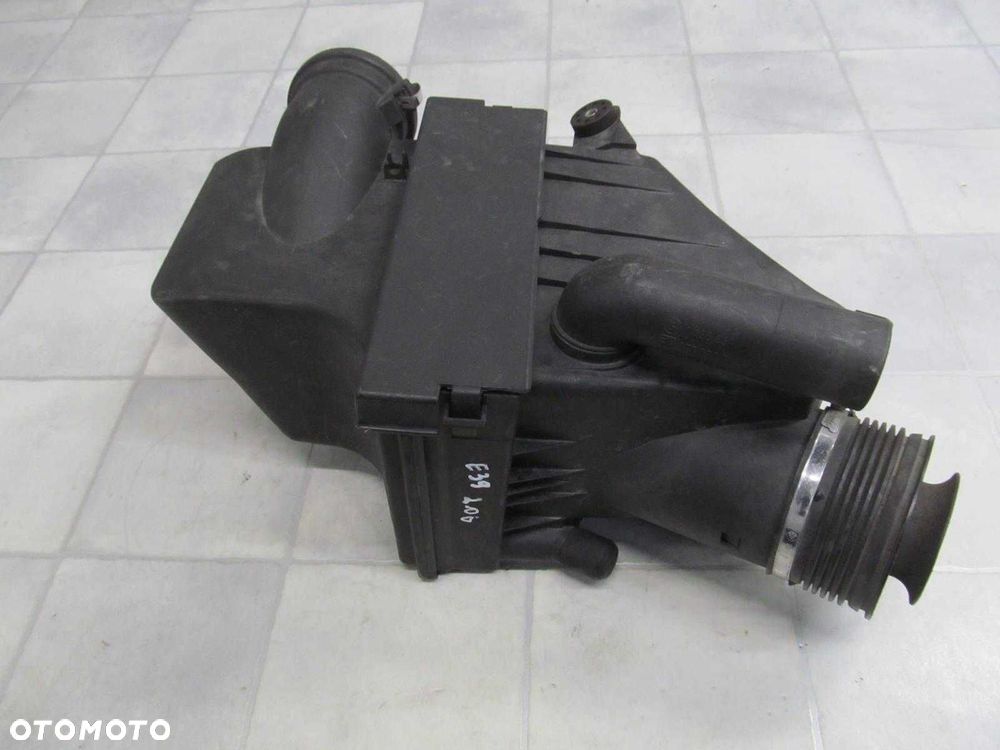 BMW E39 2.0 D OBUDOWA FILTRA POWIETRZA - 2