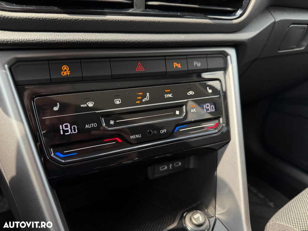 Volkswagen T-Roc 1.0 TSI Advanced - 22
