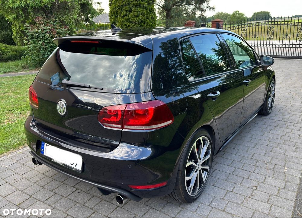 Volkswagen Golf VI 2.0 TSI GTI - 5