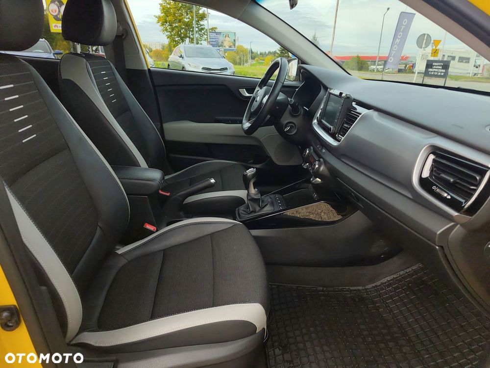 Kia Stonic 1.4 L - 21