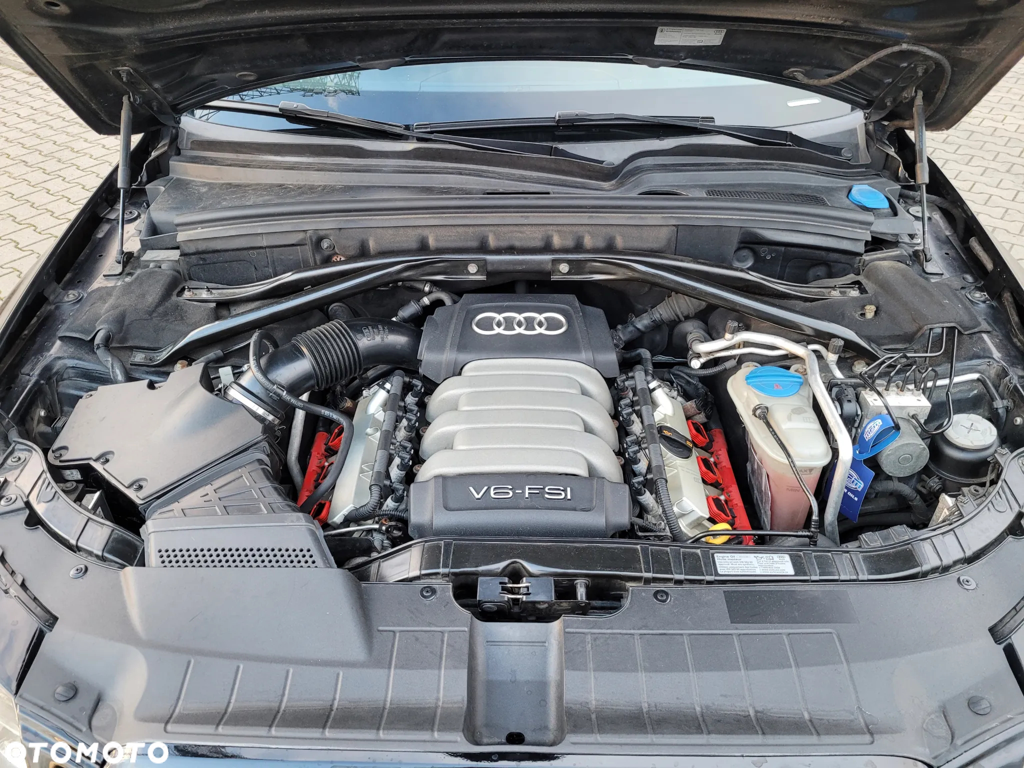 Audi Q5 3.2 FSI Quattro S tronic - 27
