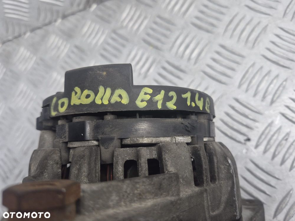 Alternator Toyota Corolla E12 0124315024 - 5