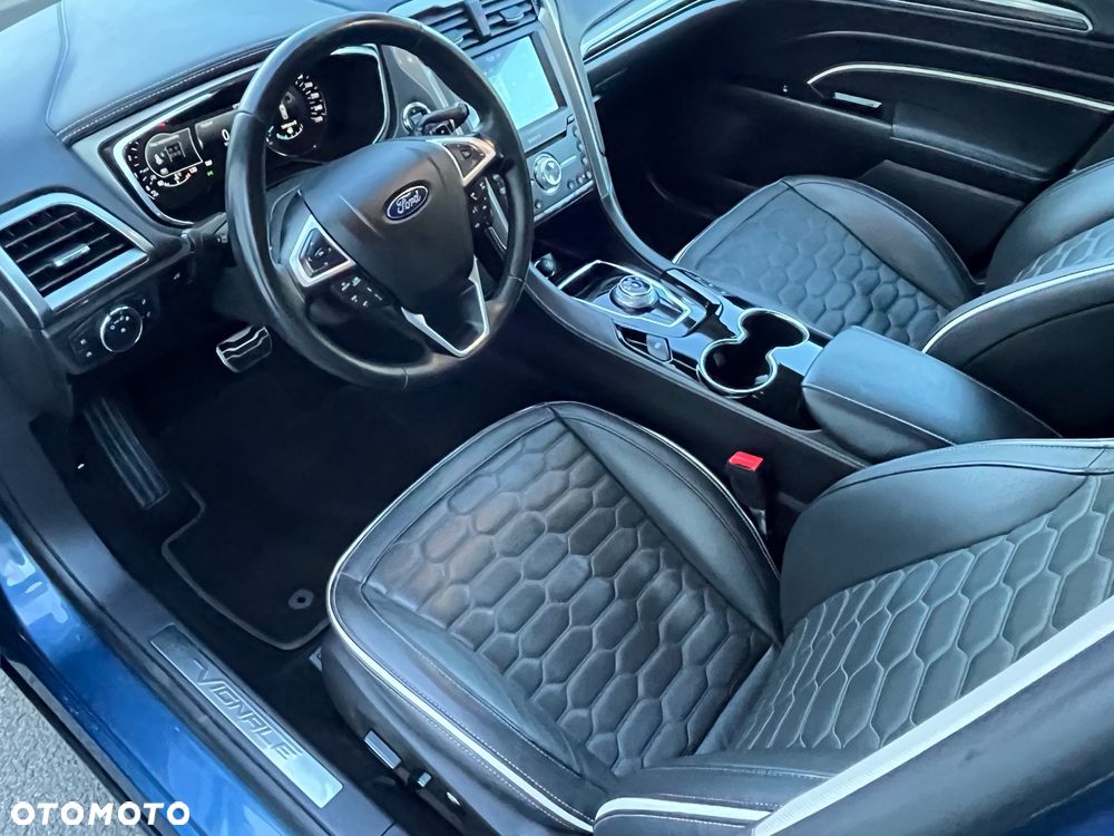 Ford Mondeo 2.0 EcoBlue Vignale Plus AWD - 24