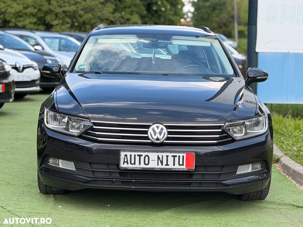 Volkswagen Passat - 2