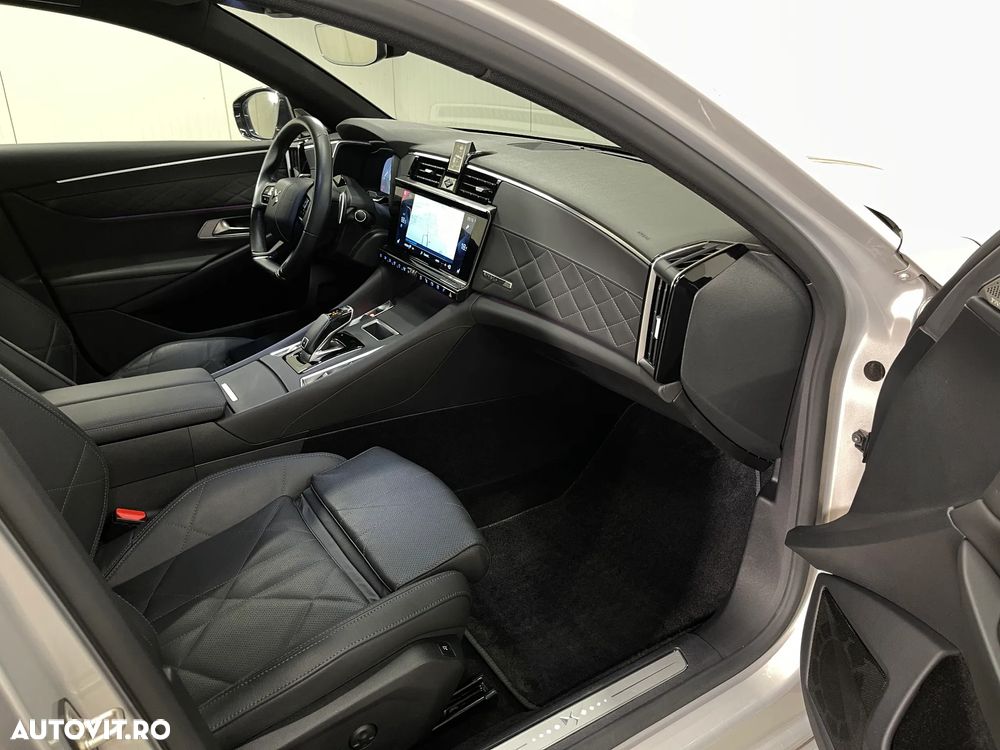 DS Automobiles DS 9 1.6 PureTech 225 S&S EAT8 RIVOLI + - 11