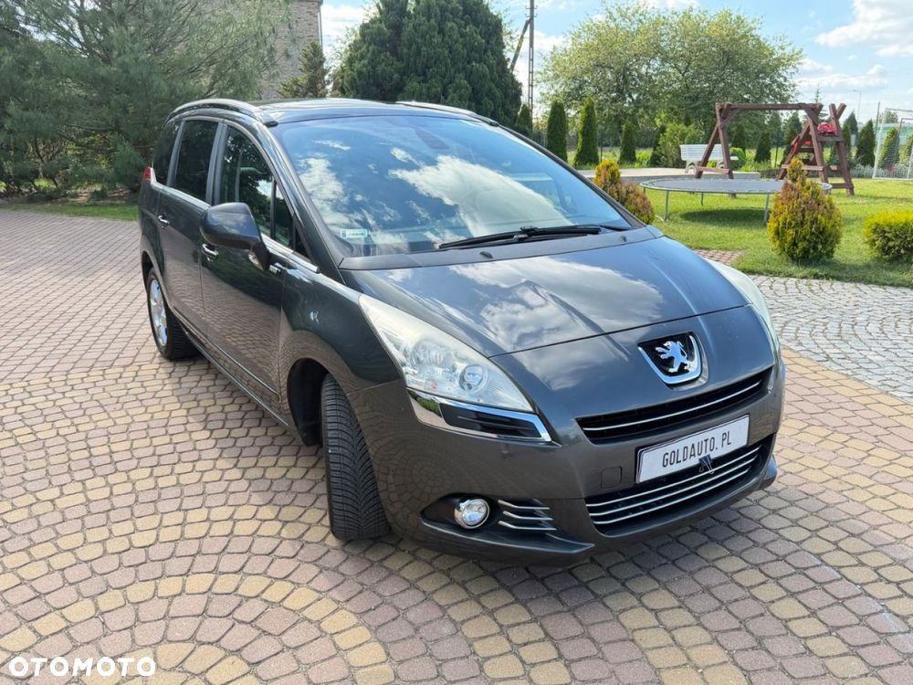 Peugeot 5008 - 24