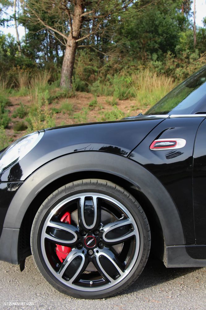 MINI 3 Portas John Cooper Works Auto Desportiva - 5