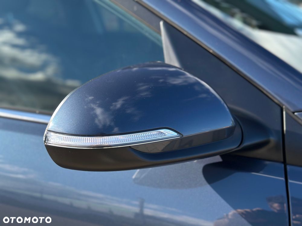 Kia Stonic 1.4 L - 9