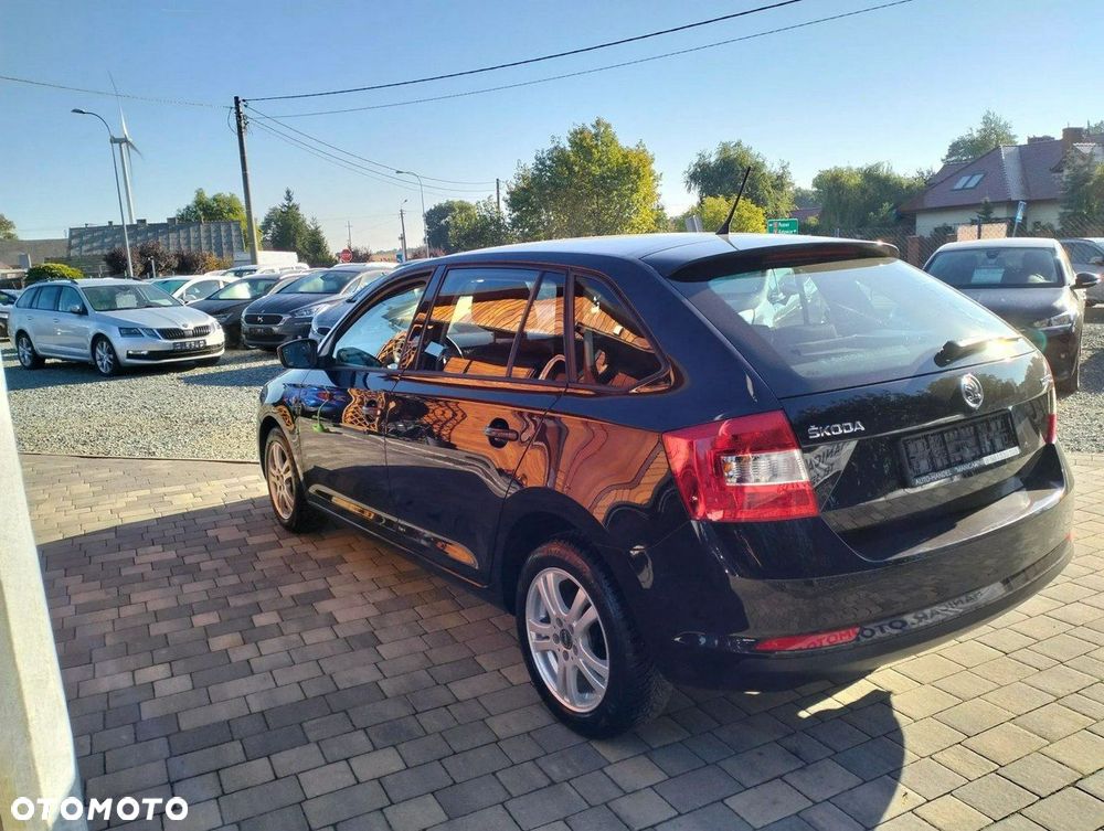 Skoda RAPID 1.2 Active - 4