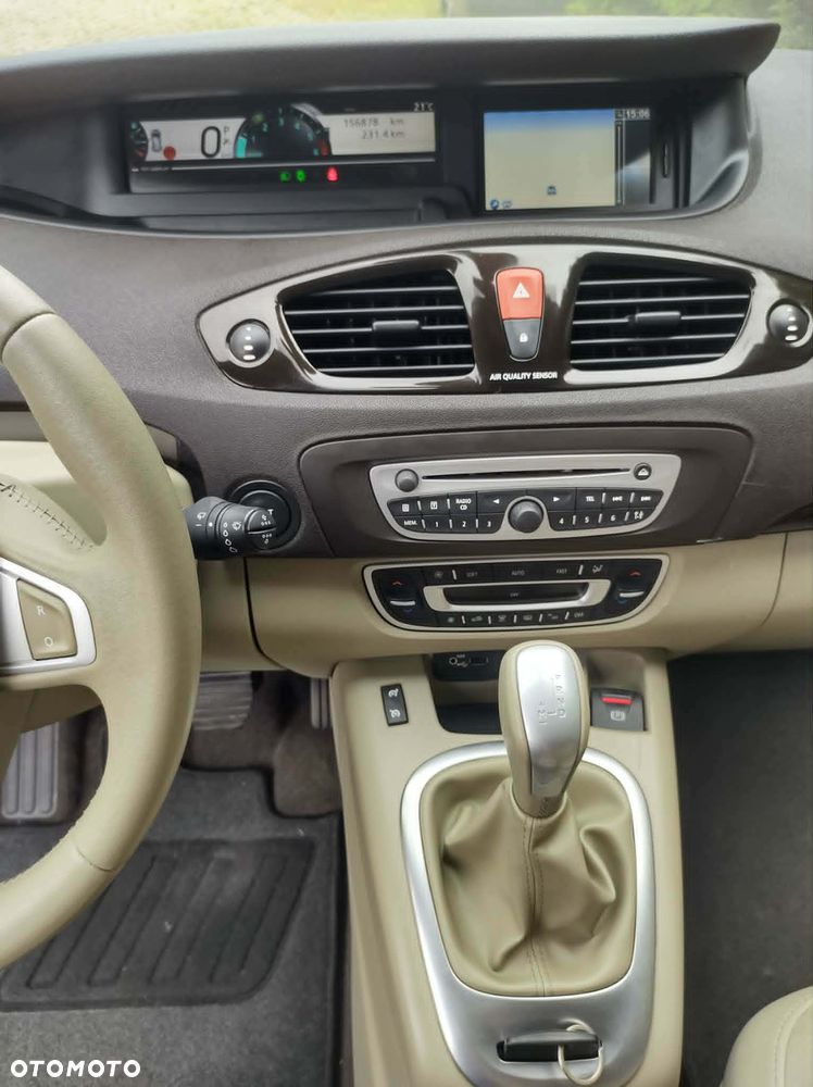 Renault Grand Scenic Gr 2.0 dCi Bose - 15