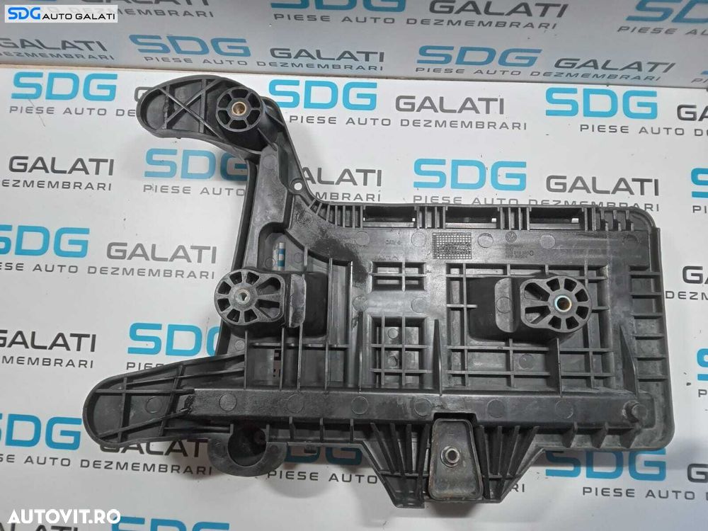 Suport Tava Tavita Carcasa Acumulator Baterie Volkswagen Golf 5 2004 - 2008 Cod 1K0915336B 1K0915333C [275M6] - 3