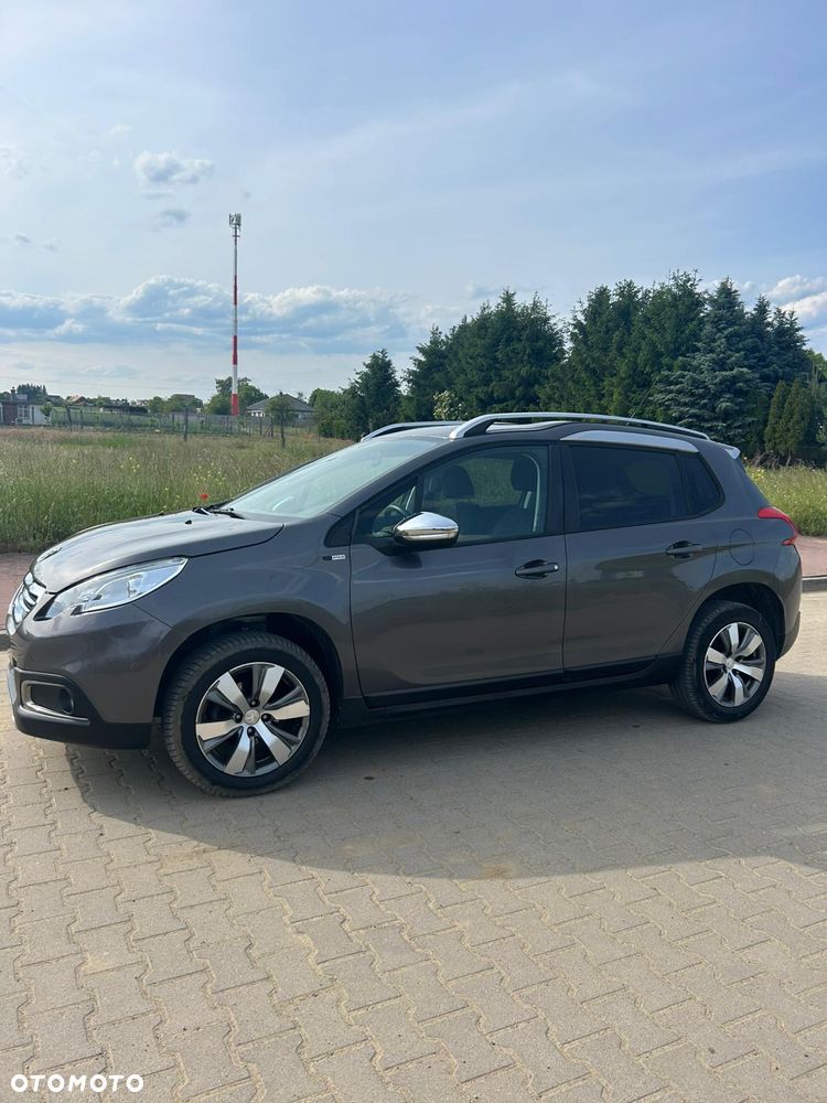 Peugeot 2008 1.6 BlueHDi Style - 3