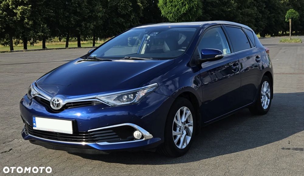 Toyota Auris 1.2 T Prestige - 1