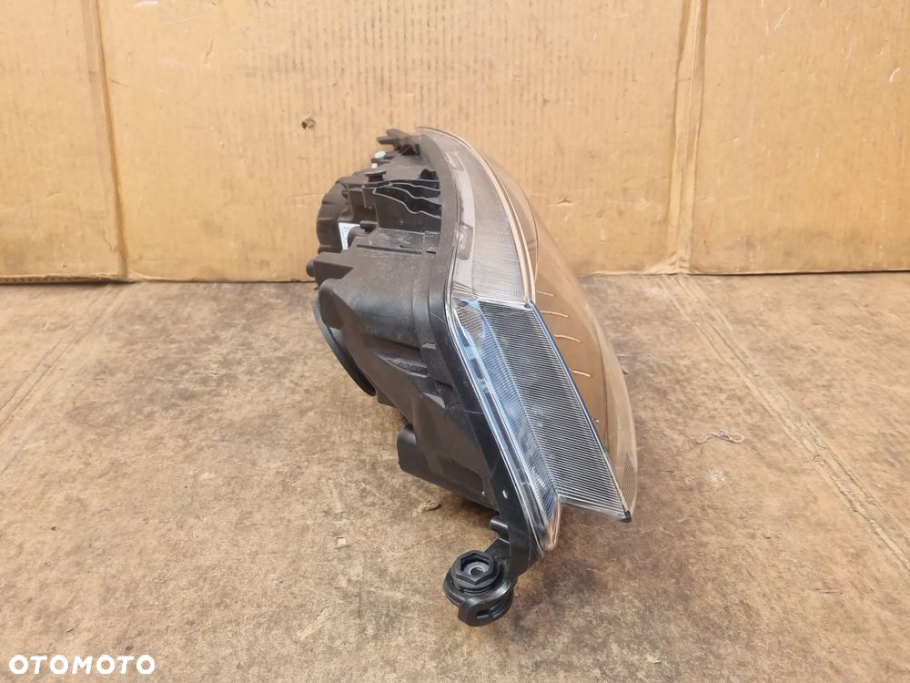 SKODA FABIA III LAMPA PRZEDNIA LEWA - 4