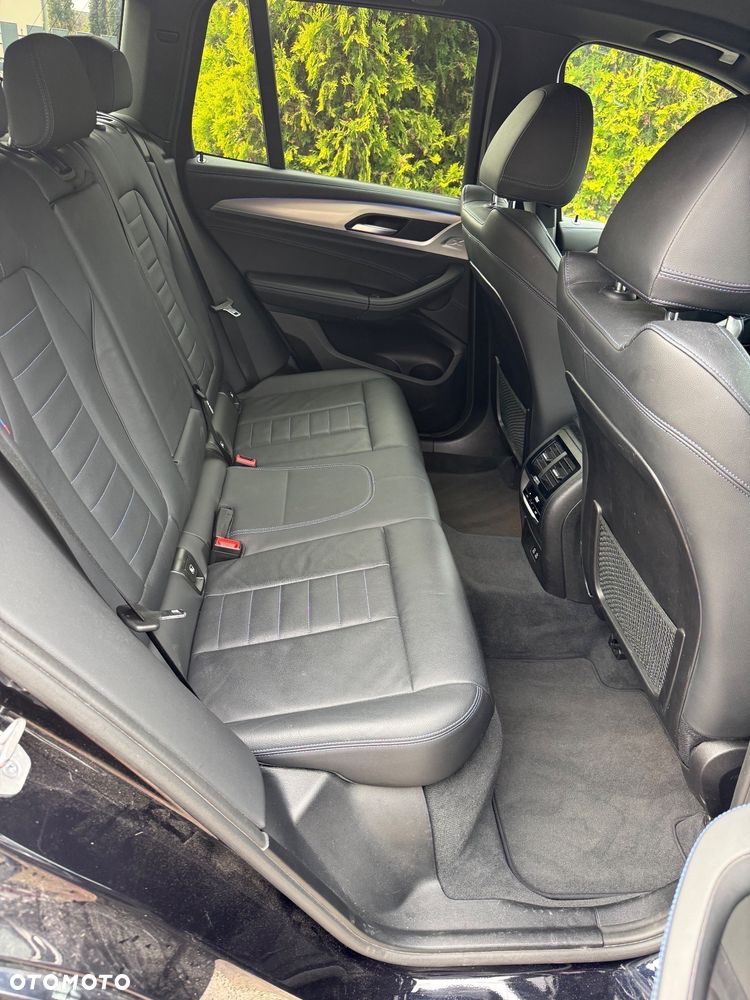 BMW X3 xDrive30e - 10
