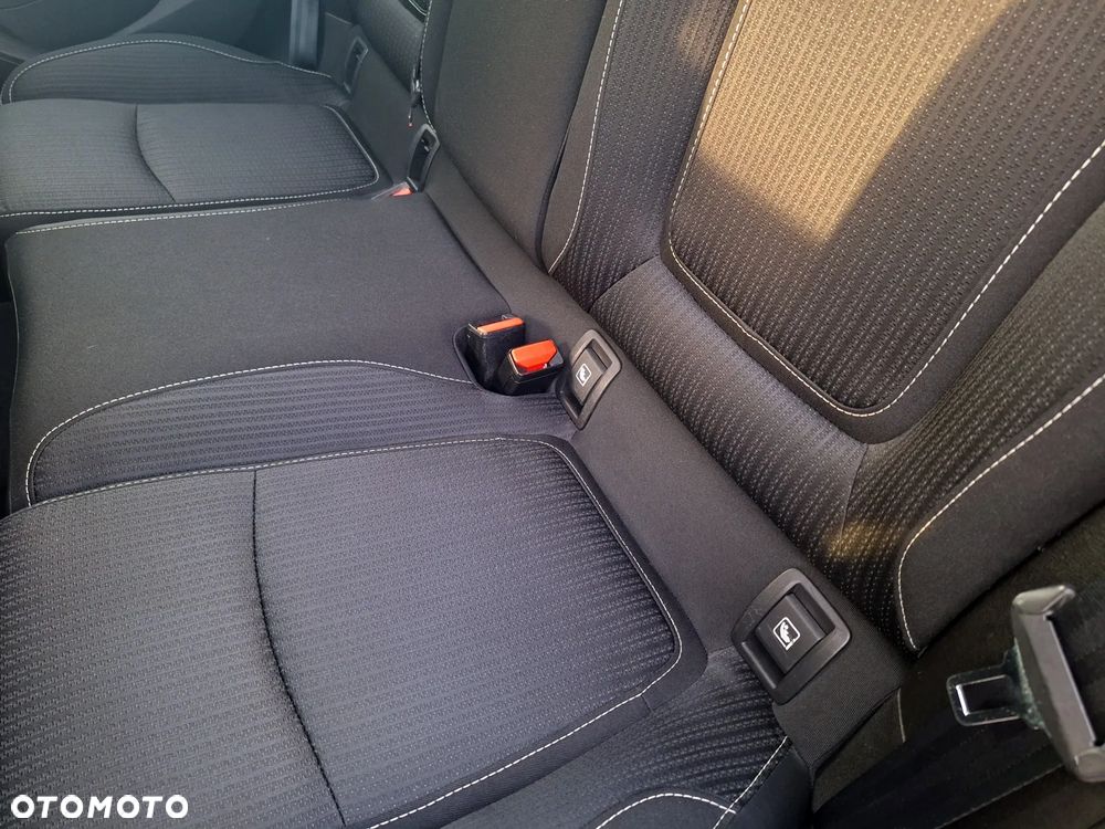 Renault Megane ENERGY dCi 110 ECO2 PLAY - 17