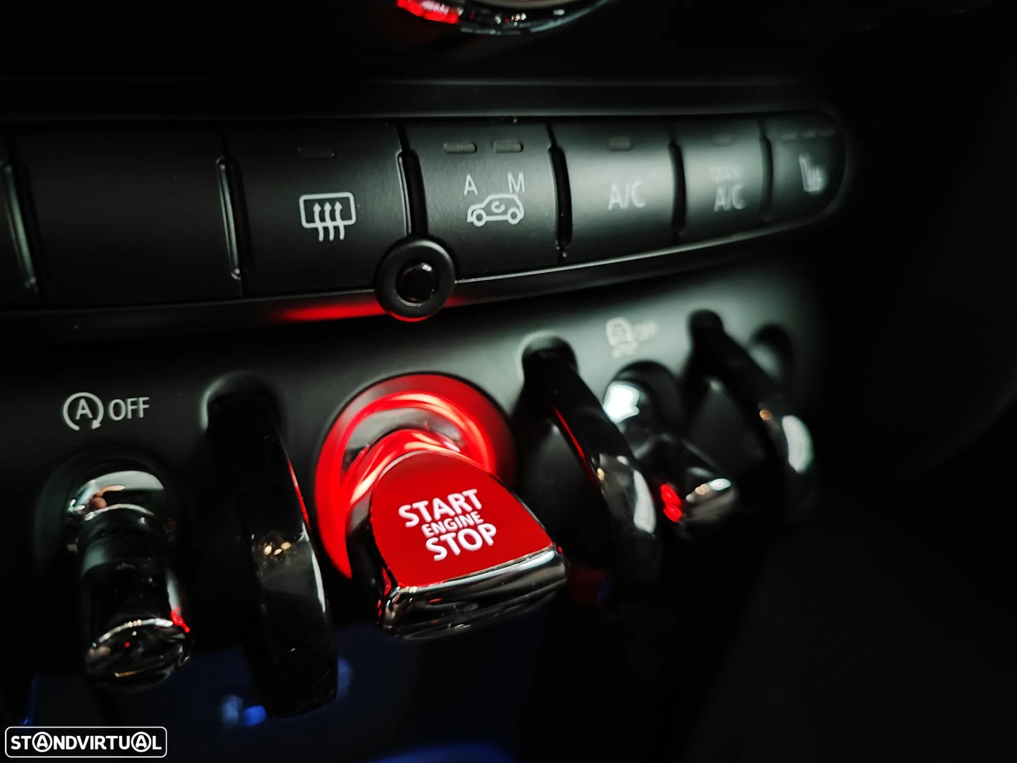 MINI 3 Portas - 12