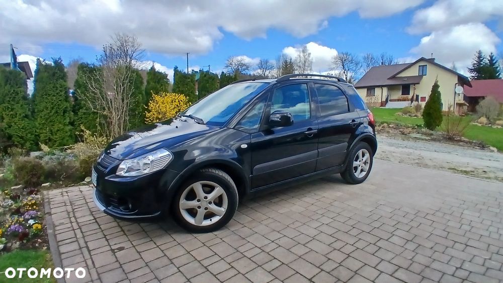 Suzuki SX4 - 4