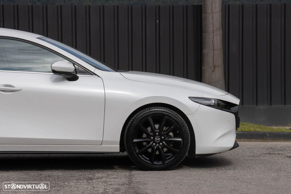 Mazda 3 Hatchback 2.0 Sky-X Excellence - 19