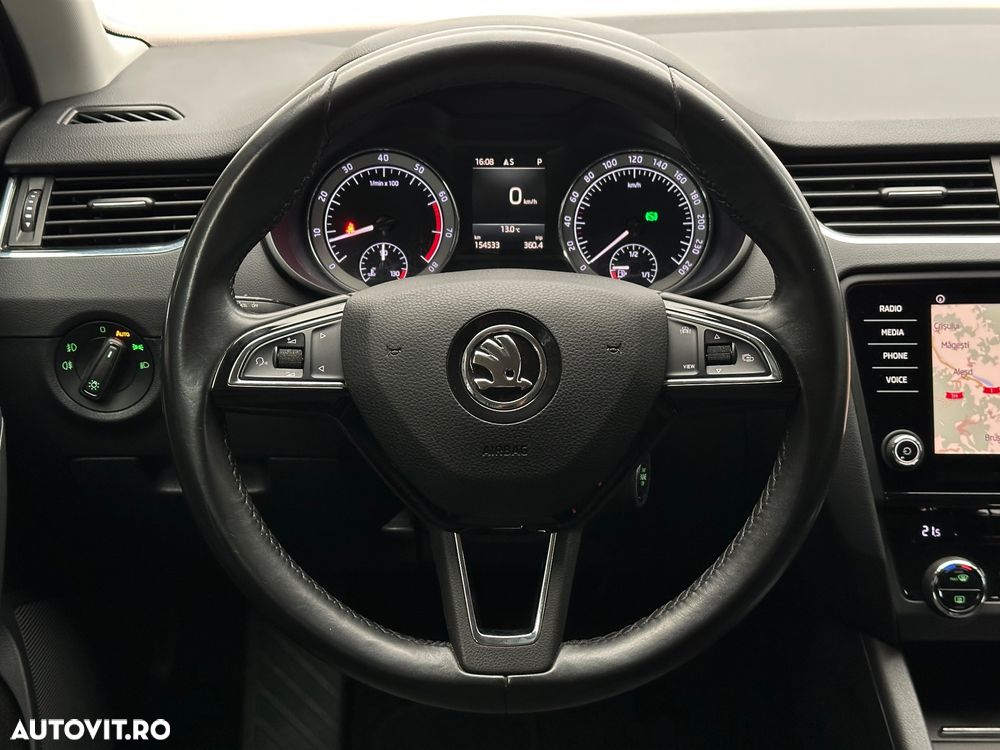 Skoda Octavia 1.5 TSI e-TEC DSG Edition - 8