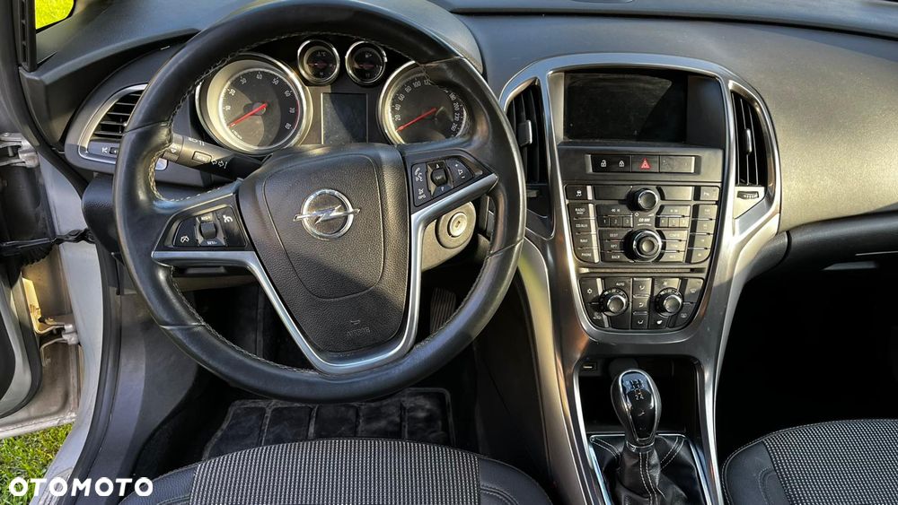 Opel Astra 1.6 - 13
