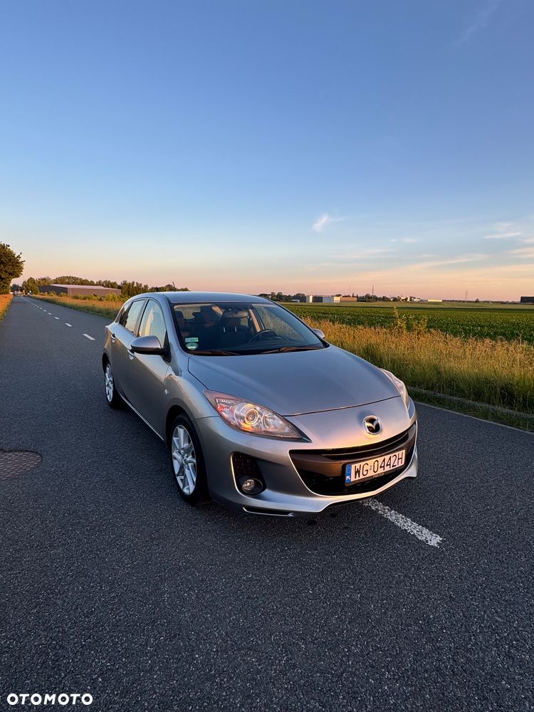 Mazda 3 1.6 Exclusive + - 2