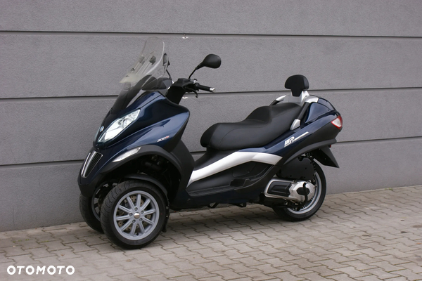 Piaggio MP-3