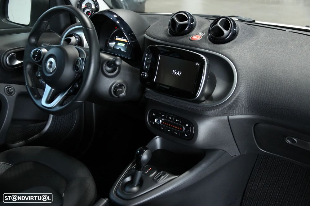 Smart ForTwo Coupé EQ Passion - 8