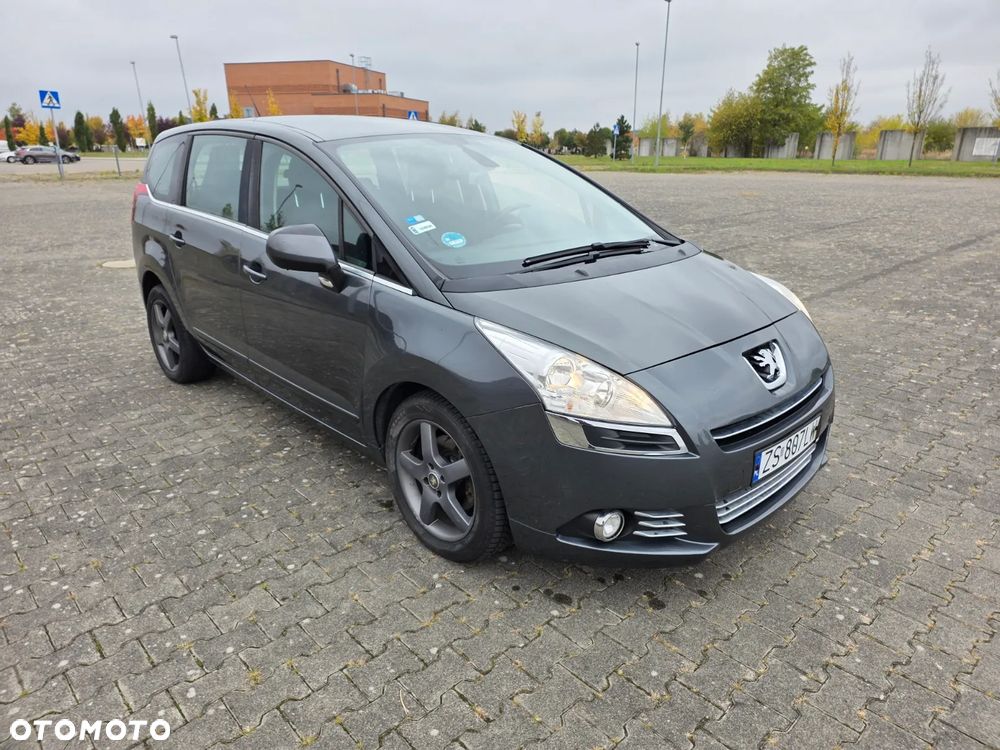 Peugeot 5008 2010 photo 2