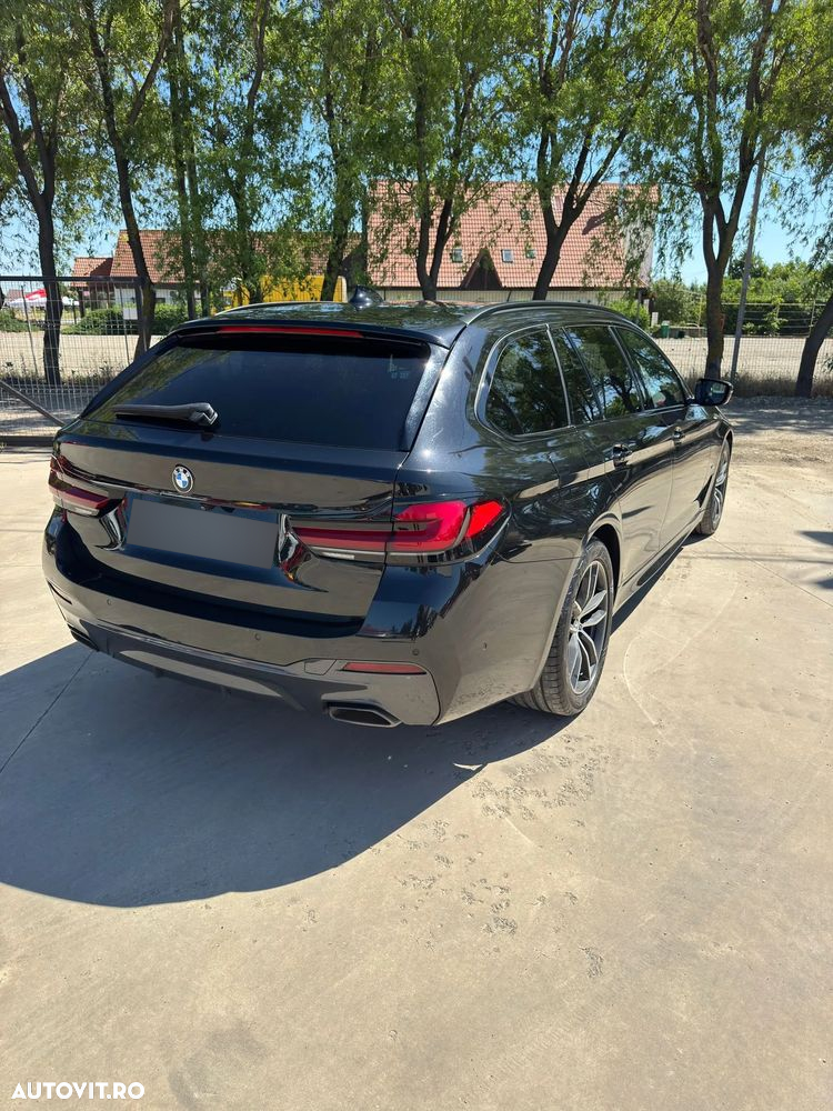 BMW Seria 5 530d xDrive AT MHEV - 6