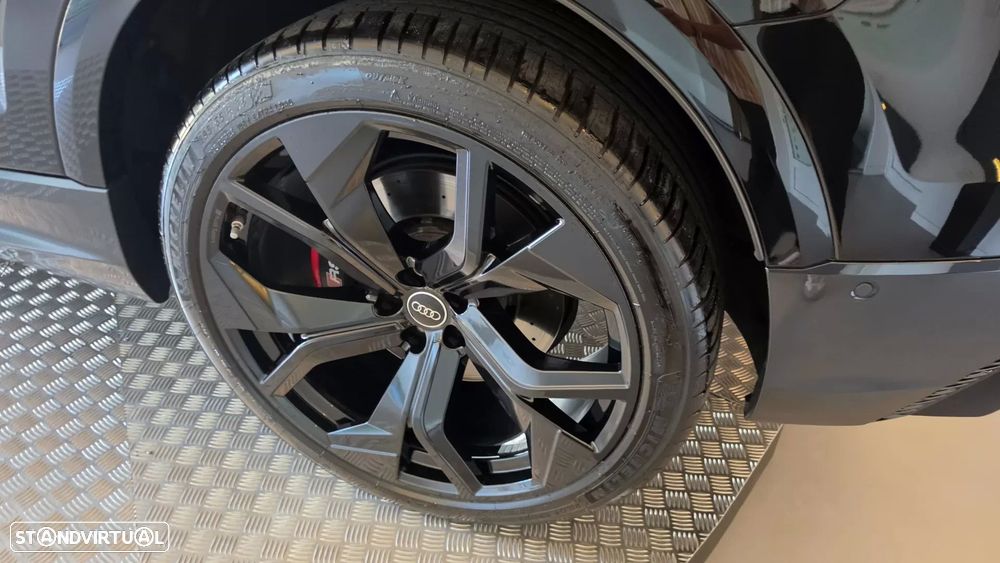 Audi RS Q8 4.0 TFSI quattro Tiptronic - 39