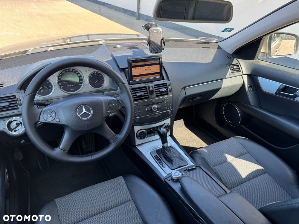 Mercedes-Benz Klasa C 220 CDI DPF Automatik Avantgarde - 9