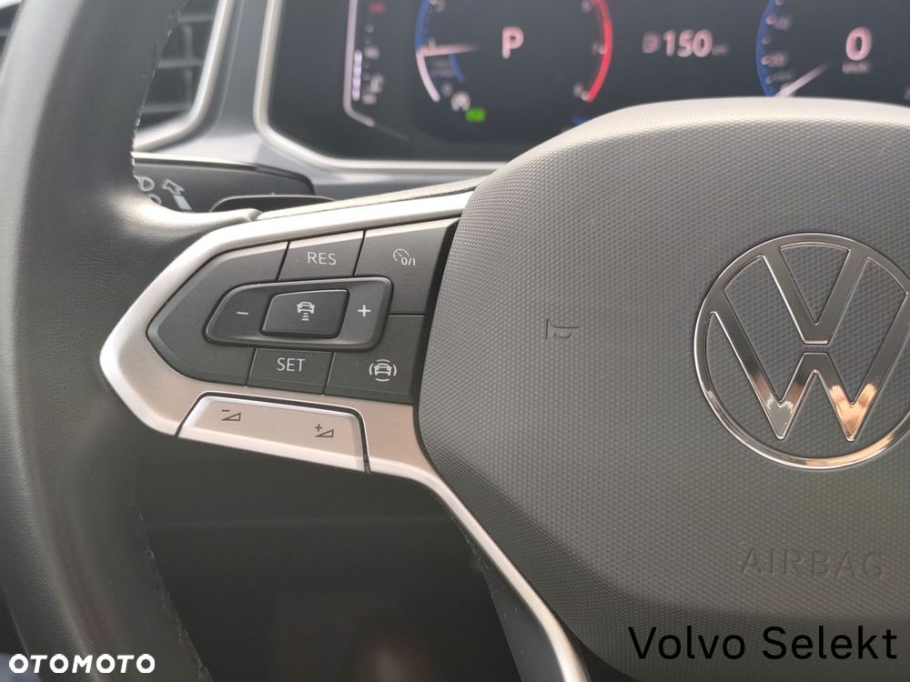 Volkswagen T-Roc - 18
