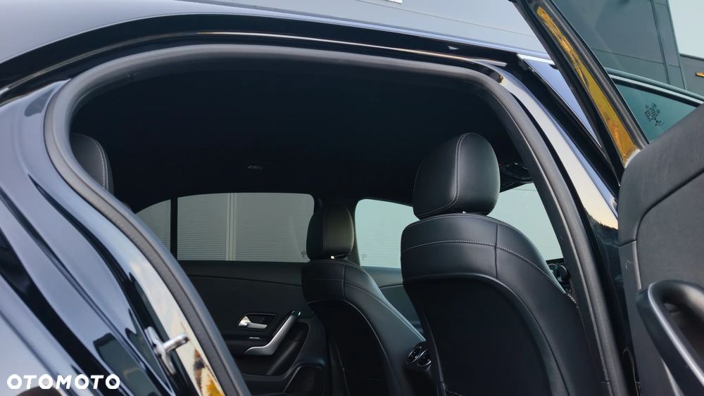 Mercedes-Benz Klasa A 200 d 8G-DCT Edition 2020 - 18