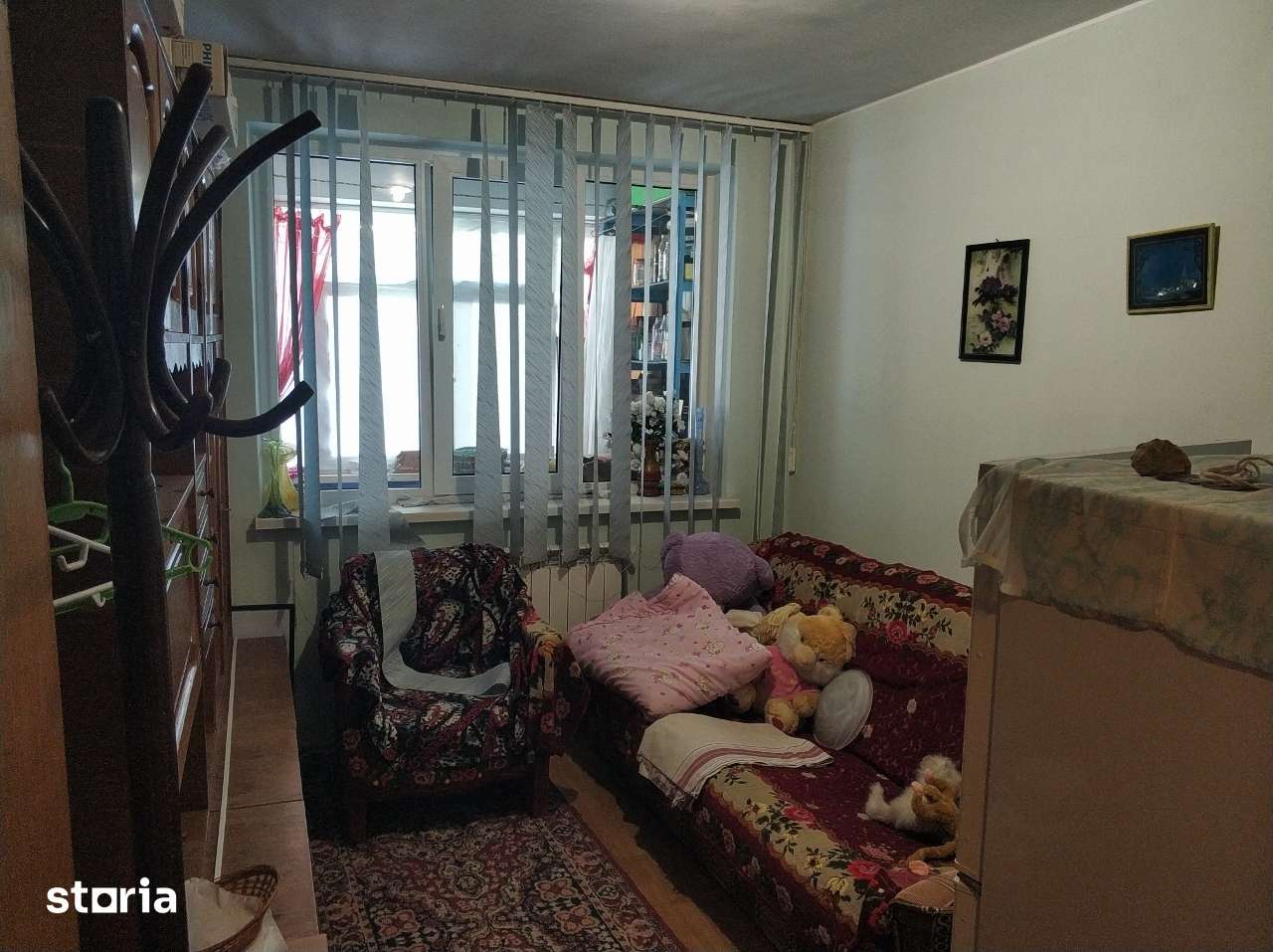 Zona Far - Apartament incadrat, izolat, cu centrala cu gaz — fotografia 1