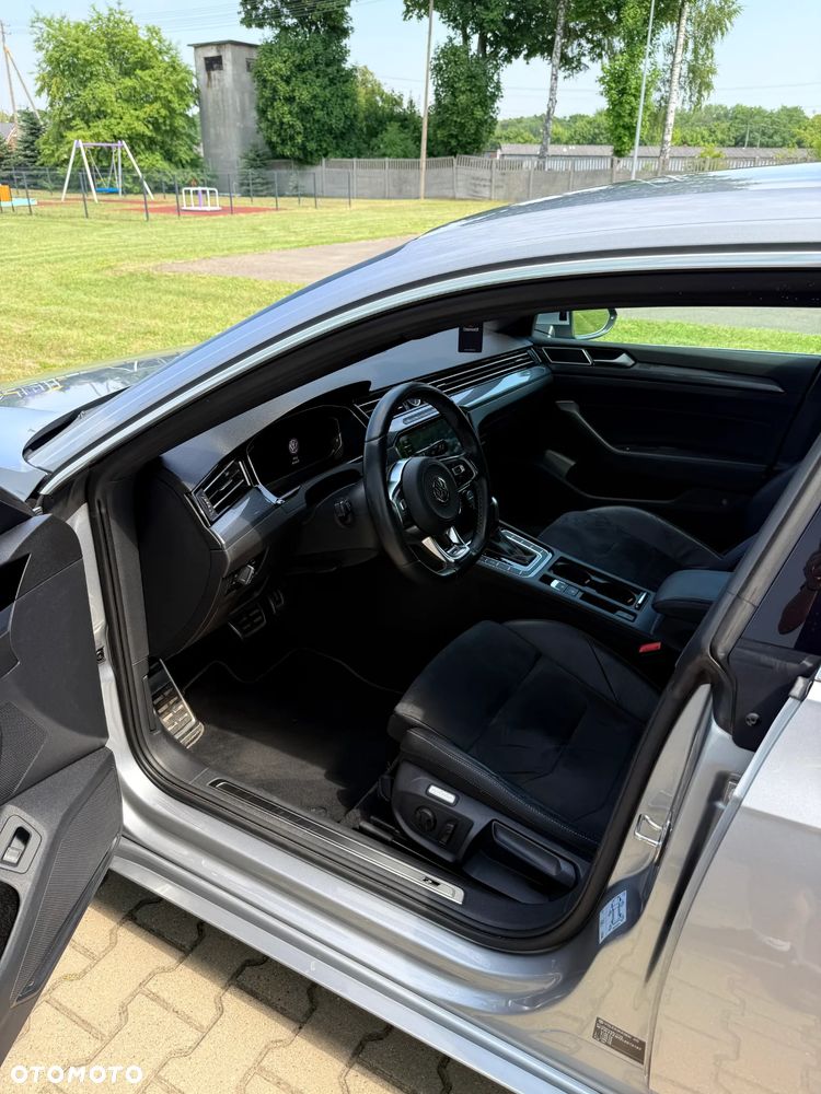 Volkswagen Arteon 2.0 TDI SCR R-Line DSG - 9