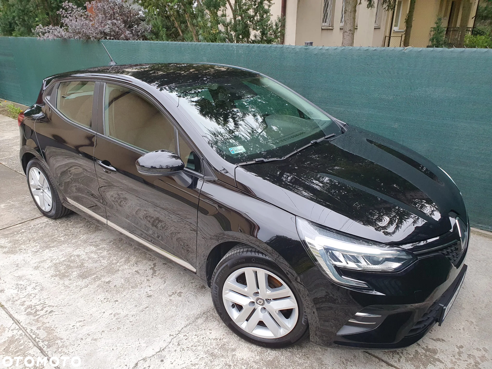 Renault Clio - 40