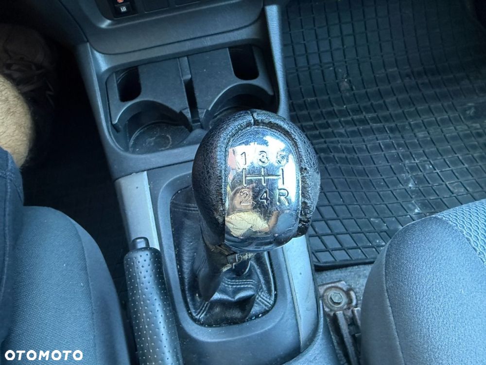 Toyota RAV4 - 17
