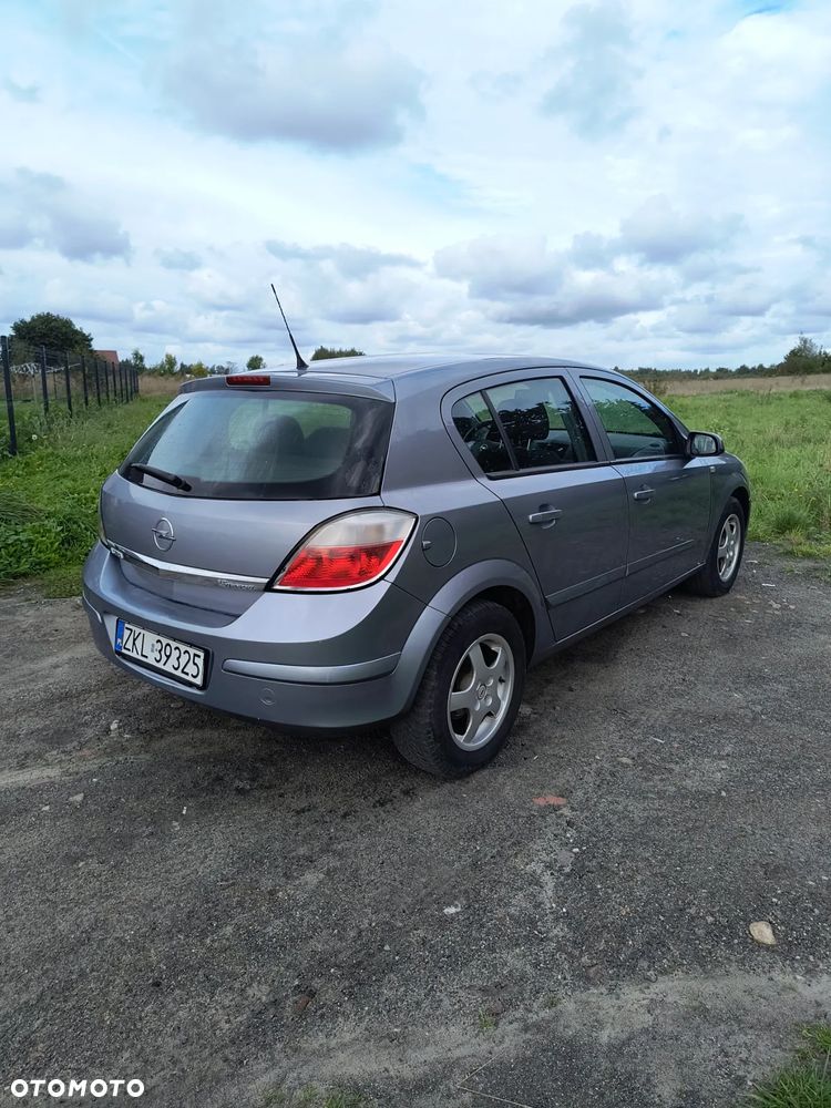 Opel Astra III 1.6 Sport Easytronic - 4