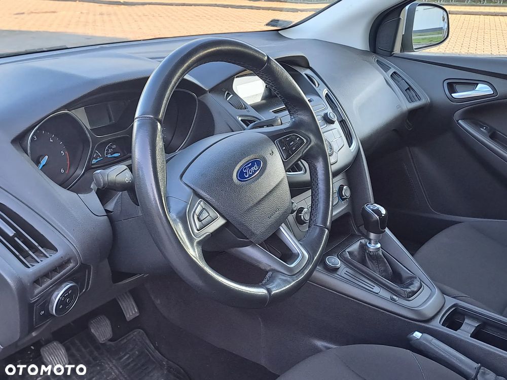 Ford Focus 1.6 TDCi Trend - 21