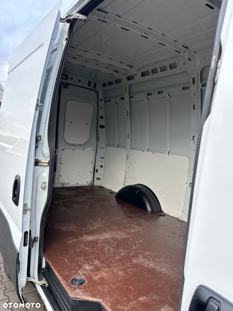 Iveco Daily - 9