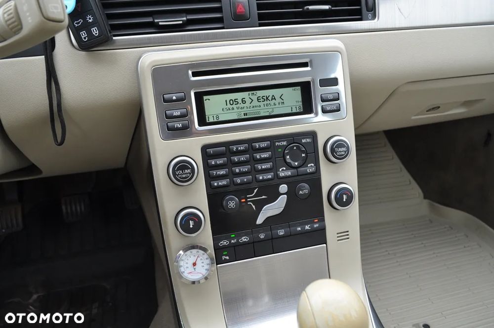 Volvo V70 DRIVe Kinetic - 25