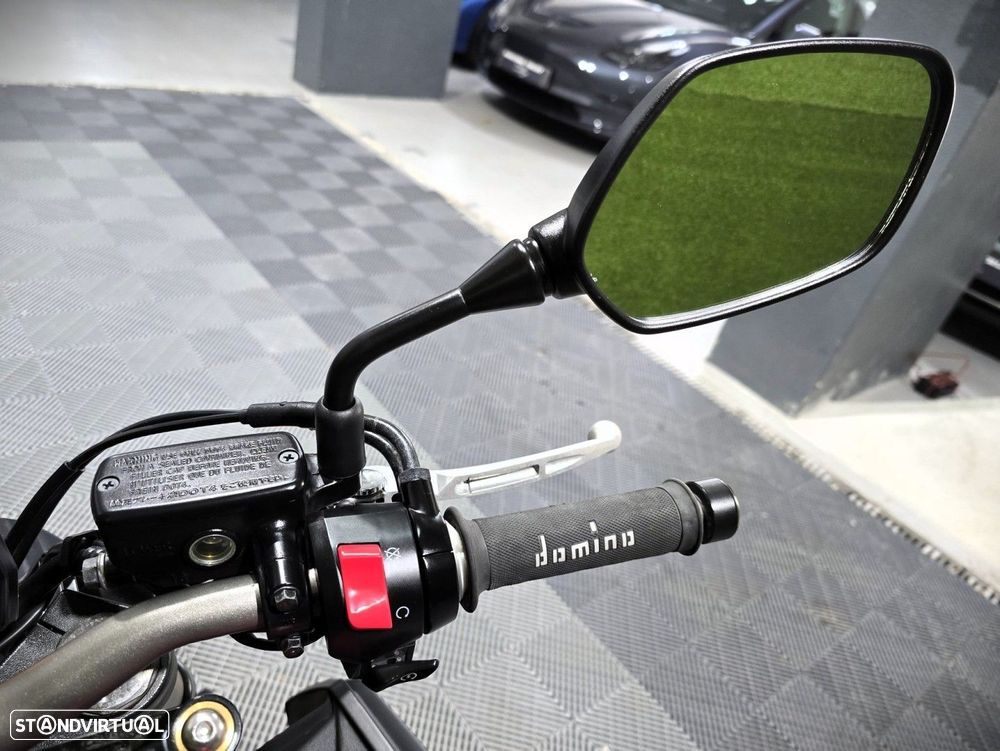 Honda CB 650 RA - 13